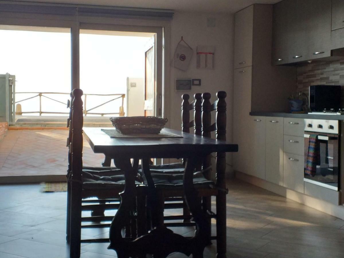La Cantina Apartment Cala Gonone Exterior photo